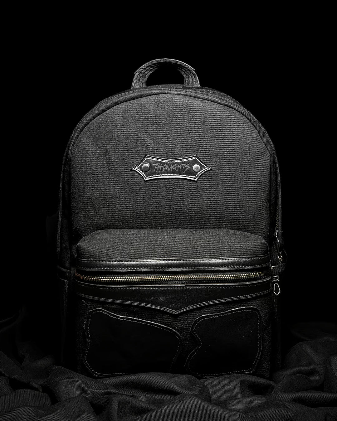 Backpack Thoughts "Ultrablack Ts"