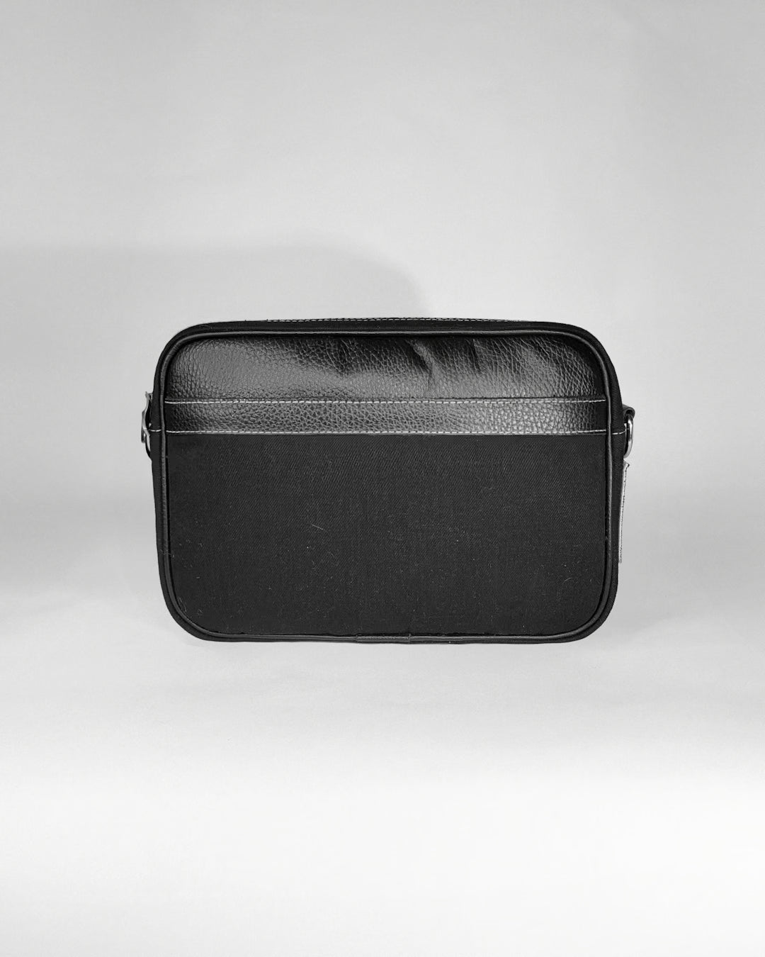 Bolso Messenger Black (Versión Premium)