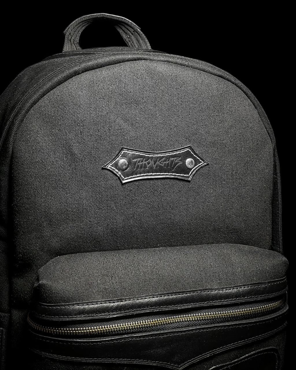 Backpack Thoughts "Ultrablack Ts"